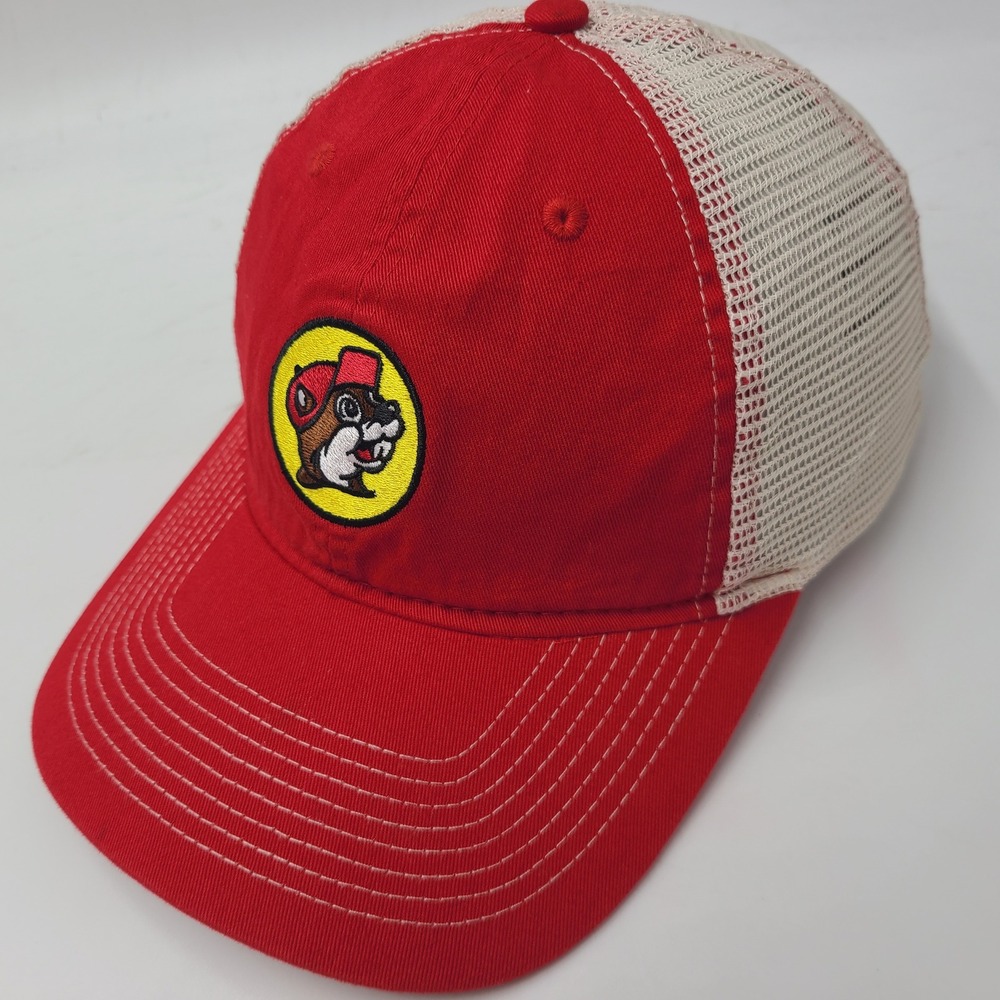 Buc-ees Hat Snapback (Fits Small) Trucker Mesh Red Beige Beaver Logo Gas Station